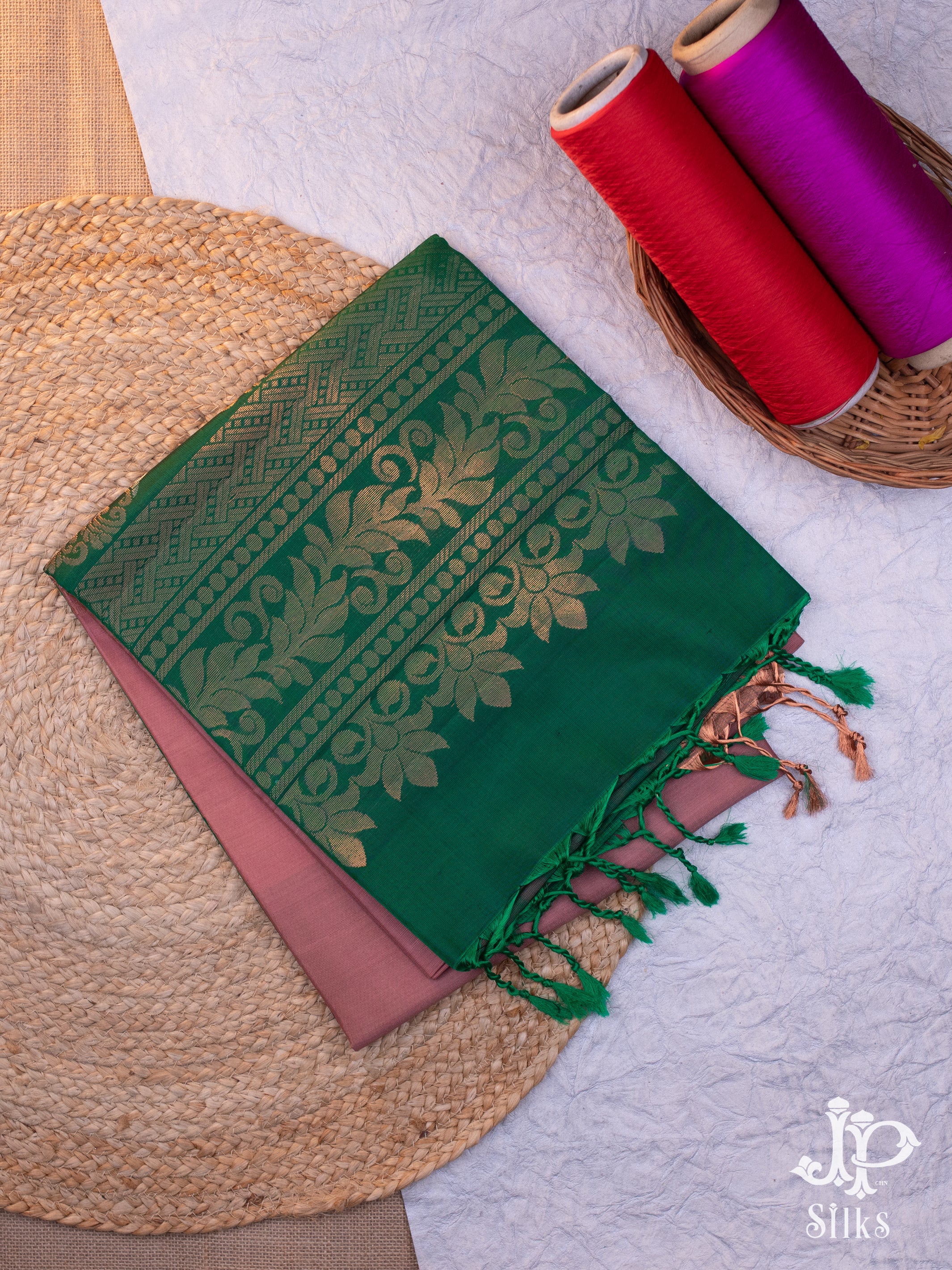 Pure Checks Silk Saree Onion - M005