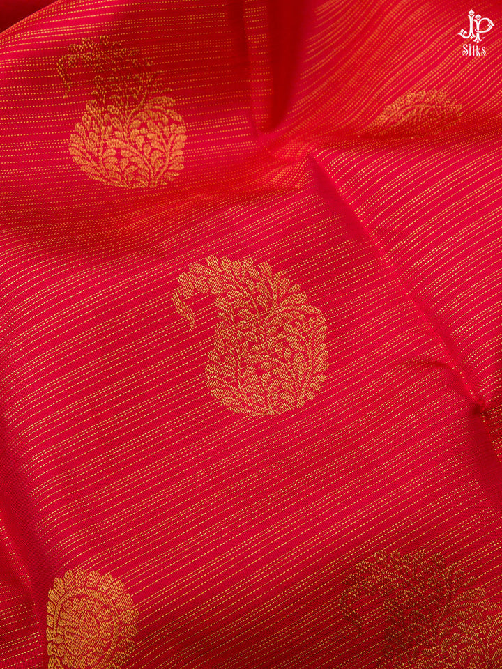 Red Kanchipuram Silk Saree - D6756 - View 3