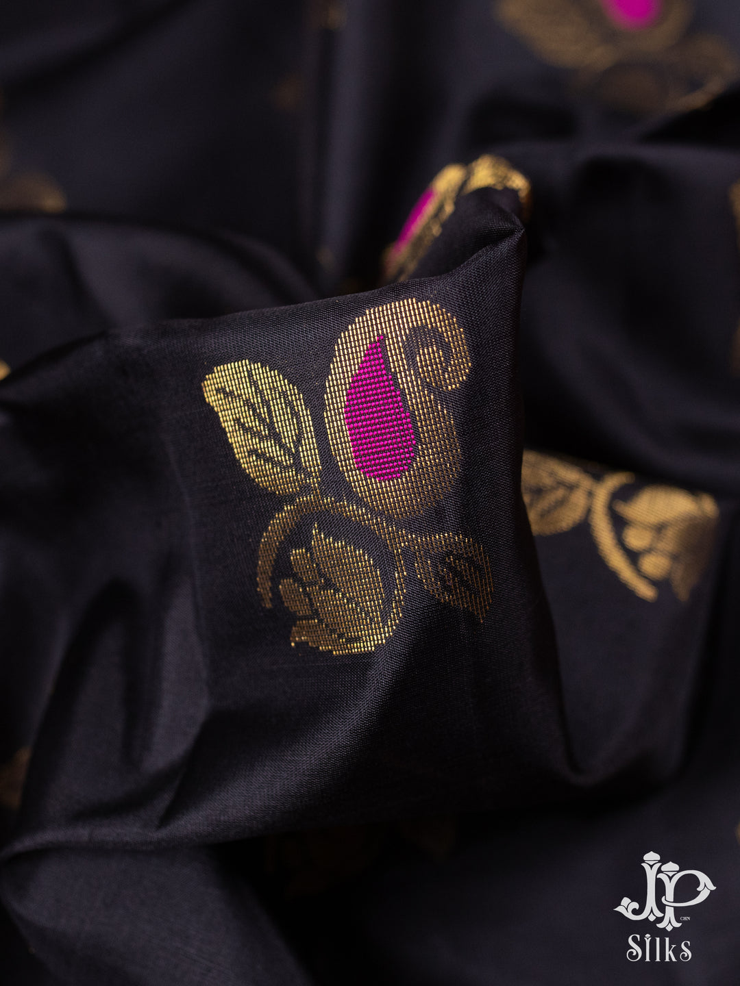 Black and Reddish Orange Soft Silk Saree - C441 - VIew 3