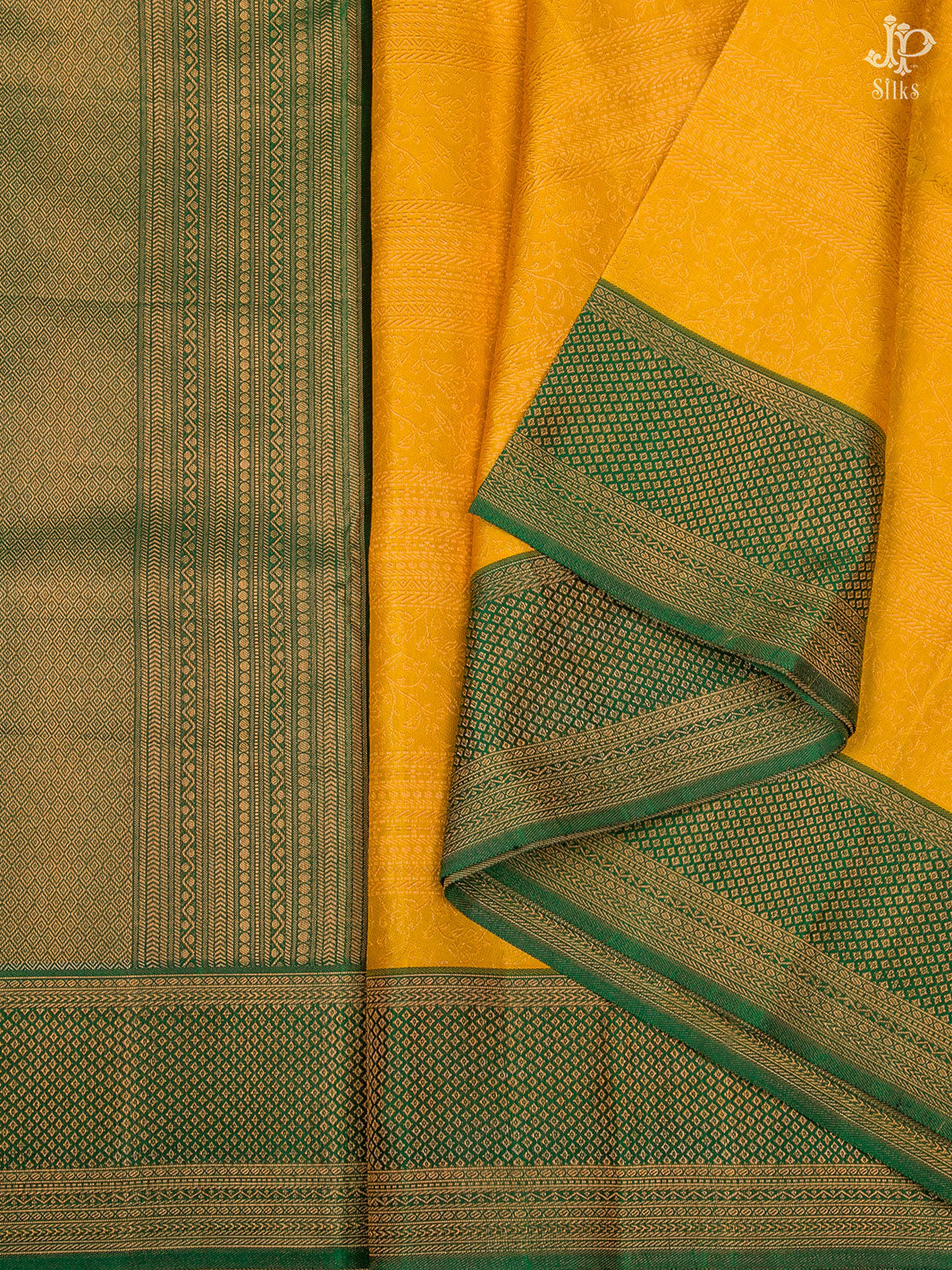 Yellow and Leaf Green Kanchipuram Silk Saree - D7214 - View 5