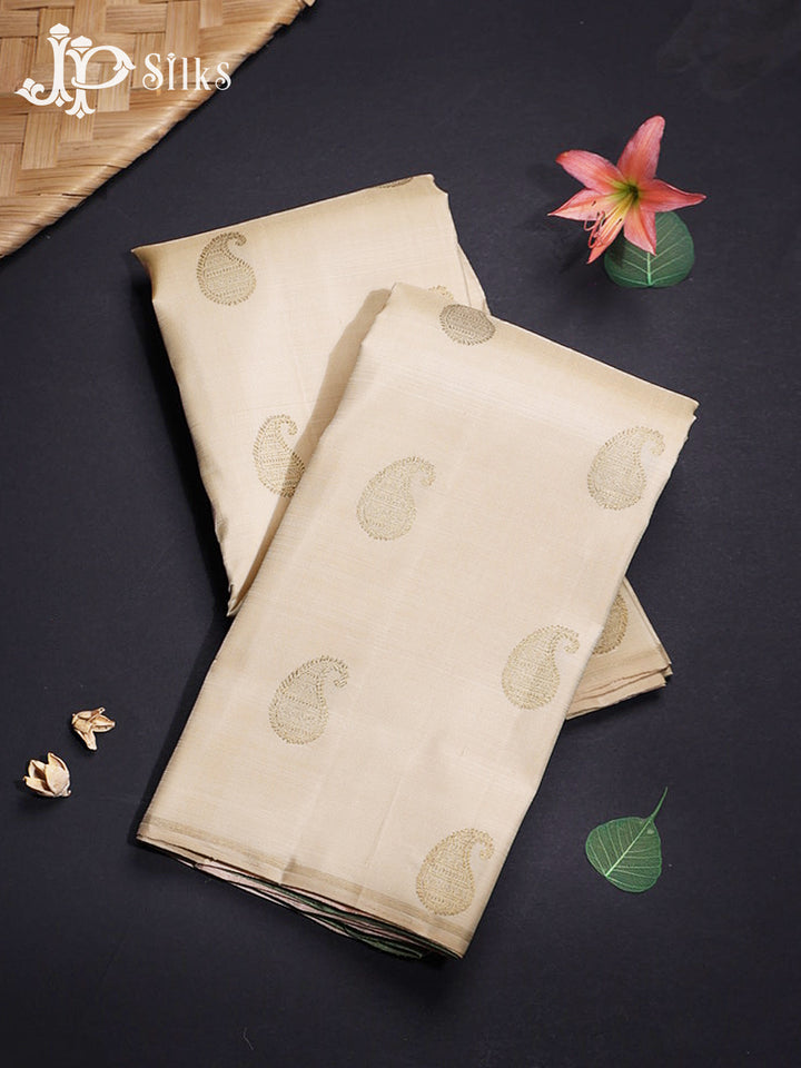 Off White & Pista Green Kanchipuram 2G Zari Silk Saree - H10