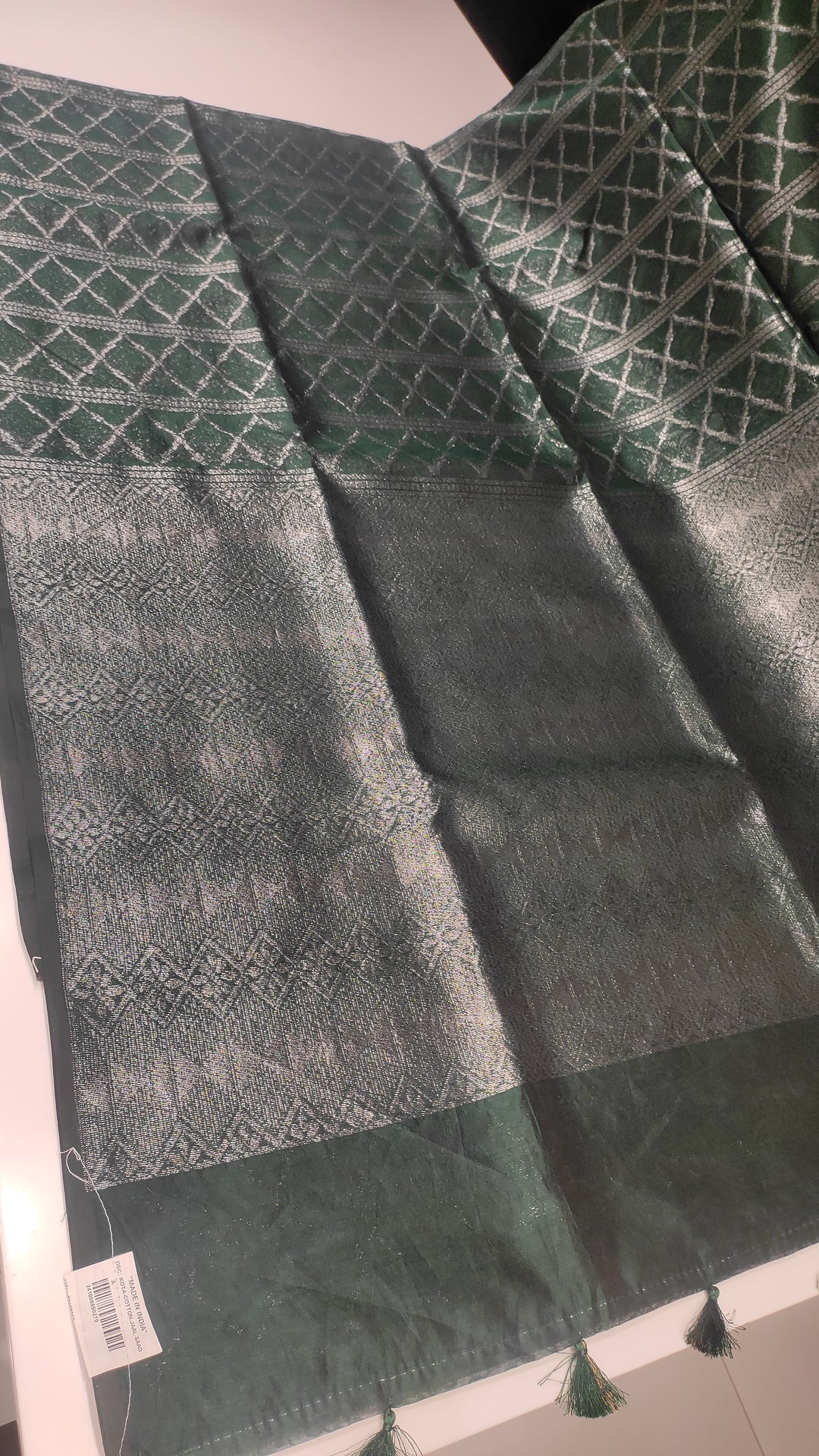 Bottle Green Semi Matka Saree - F3051