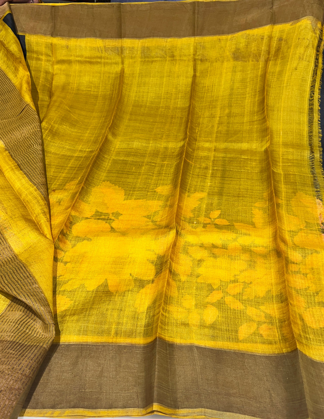 Black Tussar Silk Saree - E6591