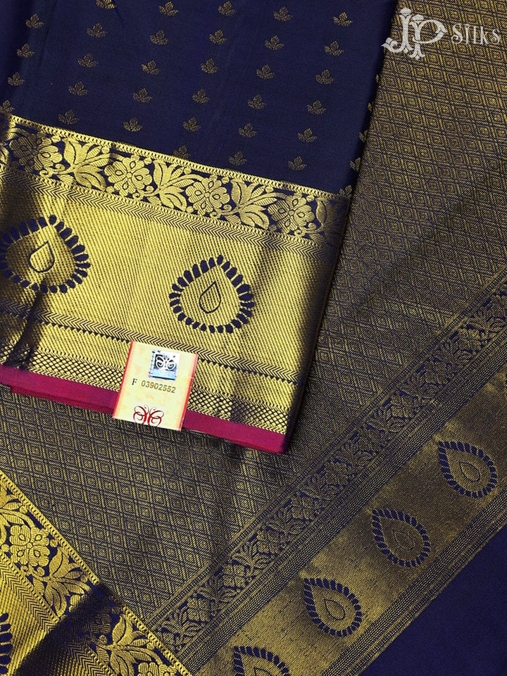 Navy Blue with Pink Kanchipuram Silk Saree - E242 - View 4