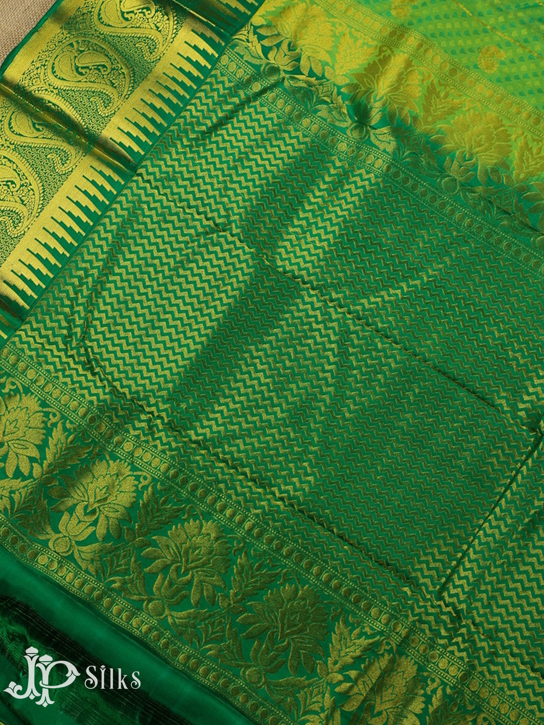 Light Green with Bottle Green Kanchipuram Silk Saree - A6092 - View 5