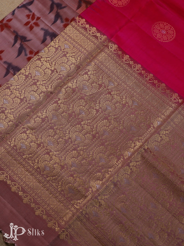 Pink And Mauve Soft Silk Saree - F3522