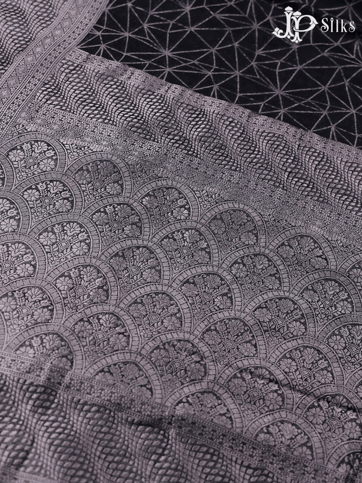 Black Geometric Pattern Banaras Georgette Fancy Saree - E5971 - View 5