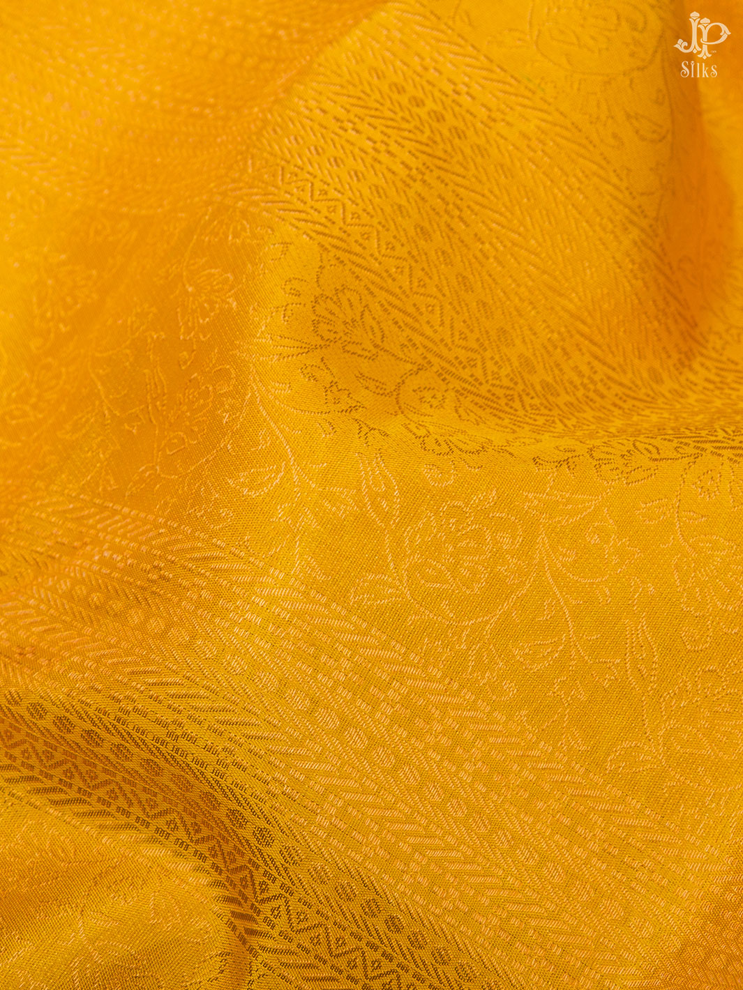 Yellow and Leaf Green Kanchipuram Silk Saree - D7214 - View 3