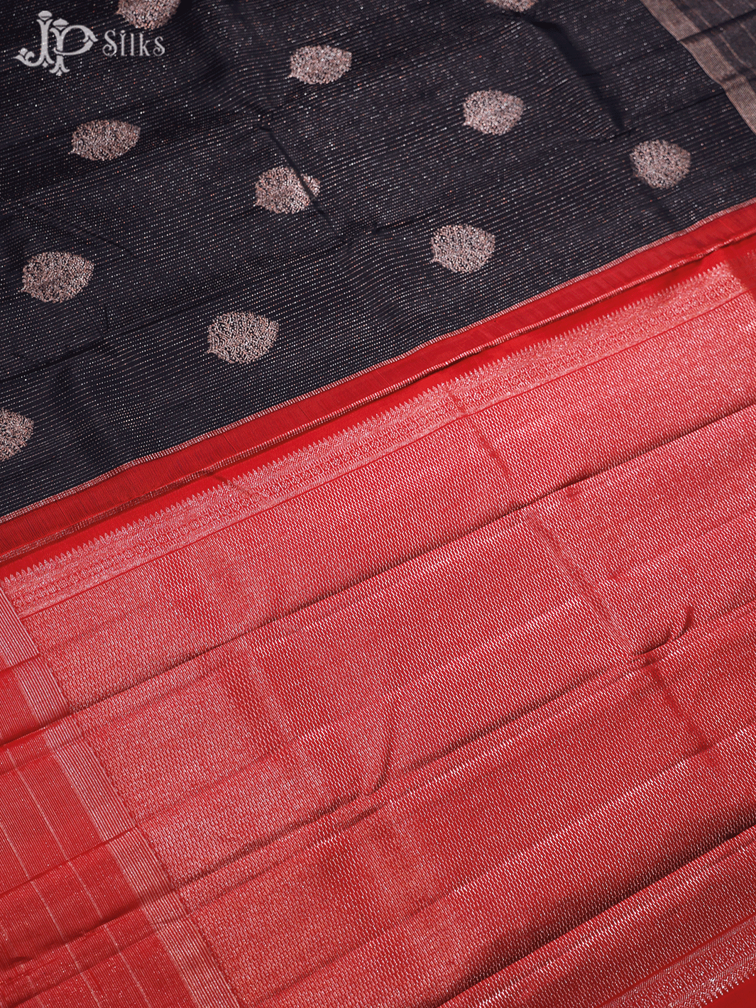 Black Red Leaf Design Kanchipuram Silk Saree - E5219 - View 4