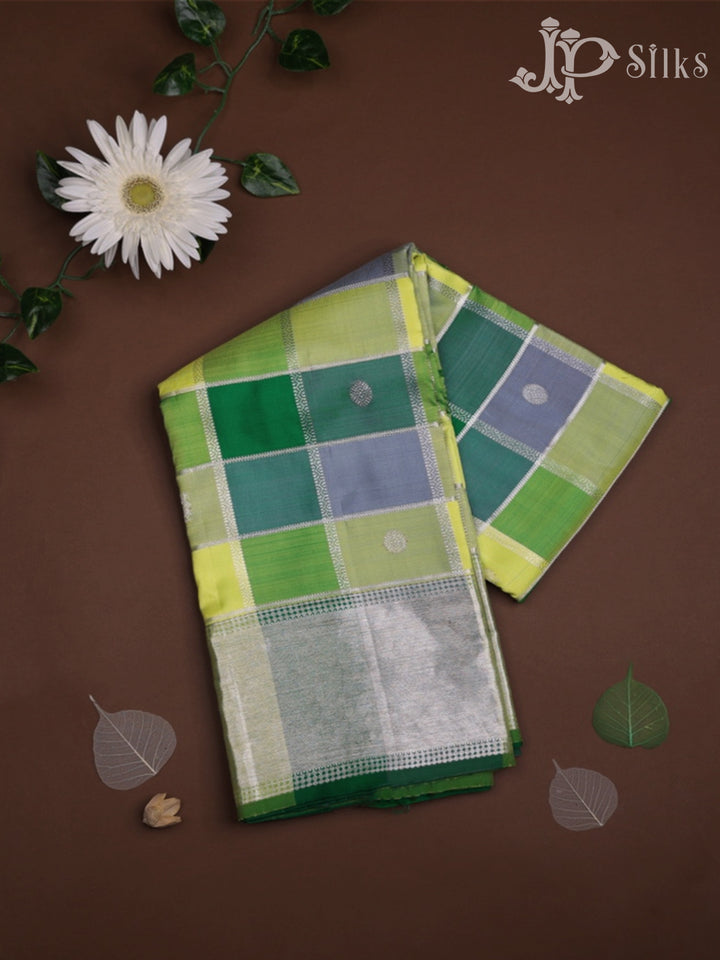 Green Kanchipuram Silk Saree - A3175