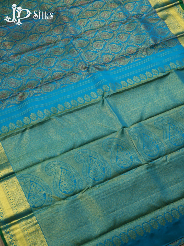 Teal Green with Green Kanchipuram Silk Saree - C1954 - View 3