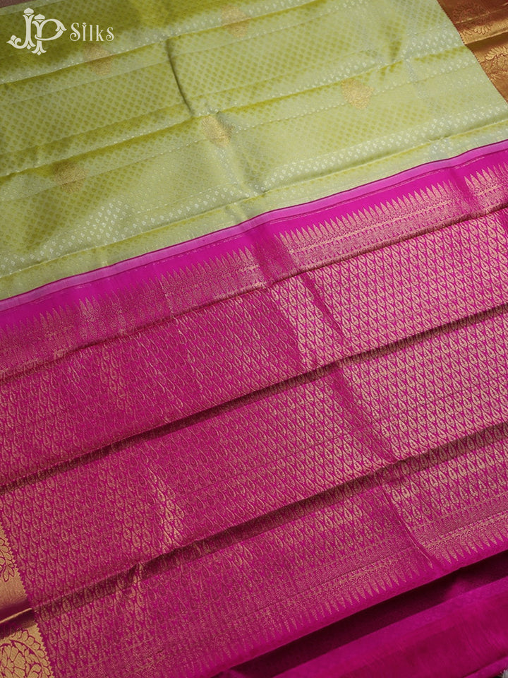 Lime green with pink colour Kanchipuram Silk Saree - A392 - View 3