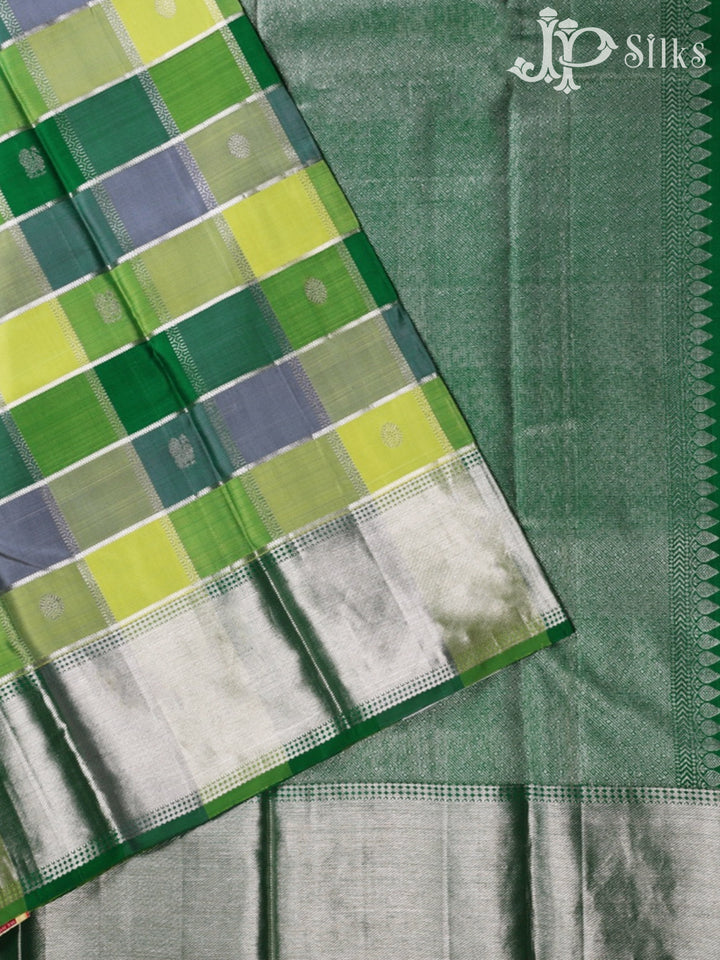 Green Kanchipuram Silk Saree - A3175