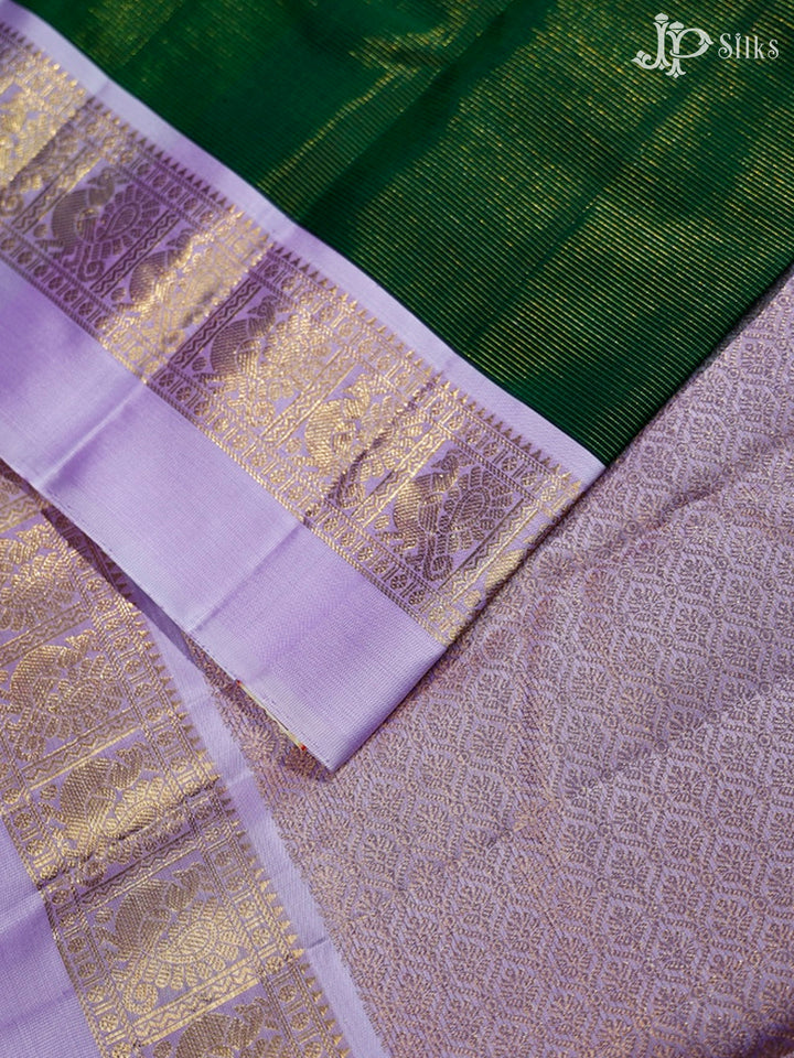 Bottle Green And Lavender Kanchipuram Silk Saree - F3486