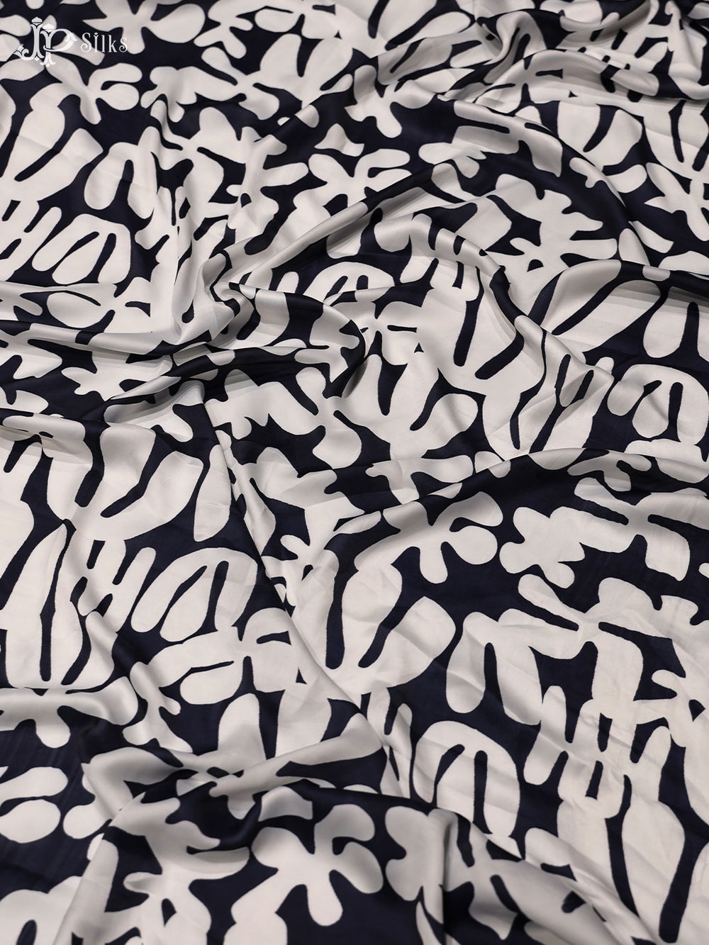 Black and White Digital Printed Crepe Fabric - E3482 - View 1