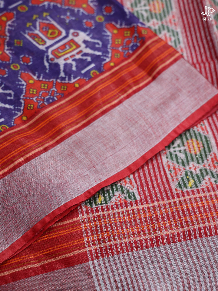 Red and Ink Blue Linen Saree - D5818 - View 2