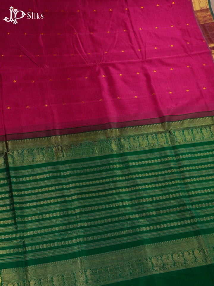 Reddish Pink And Bottle Green Silk Cotton Saree - F3428