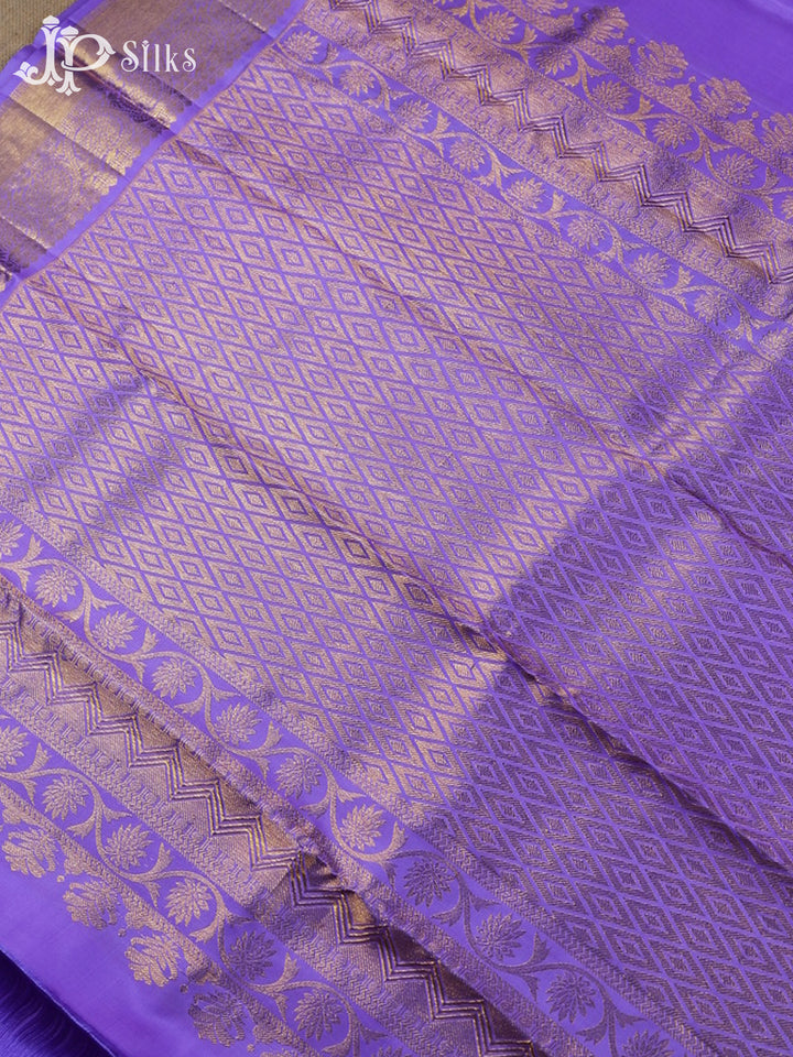 Lavender Kanchipuram Silk Saree - F2451 - View 5