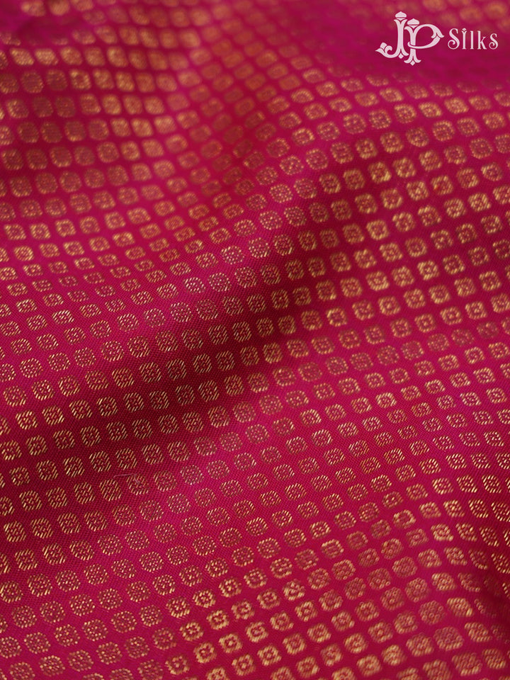 Rani Pink Kanchipuram Silk Saree - A424 - View 6