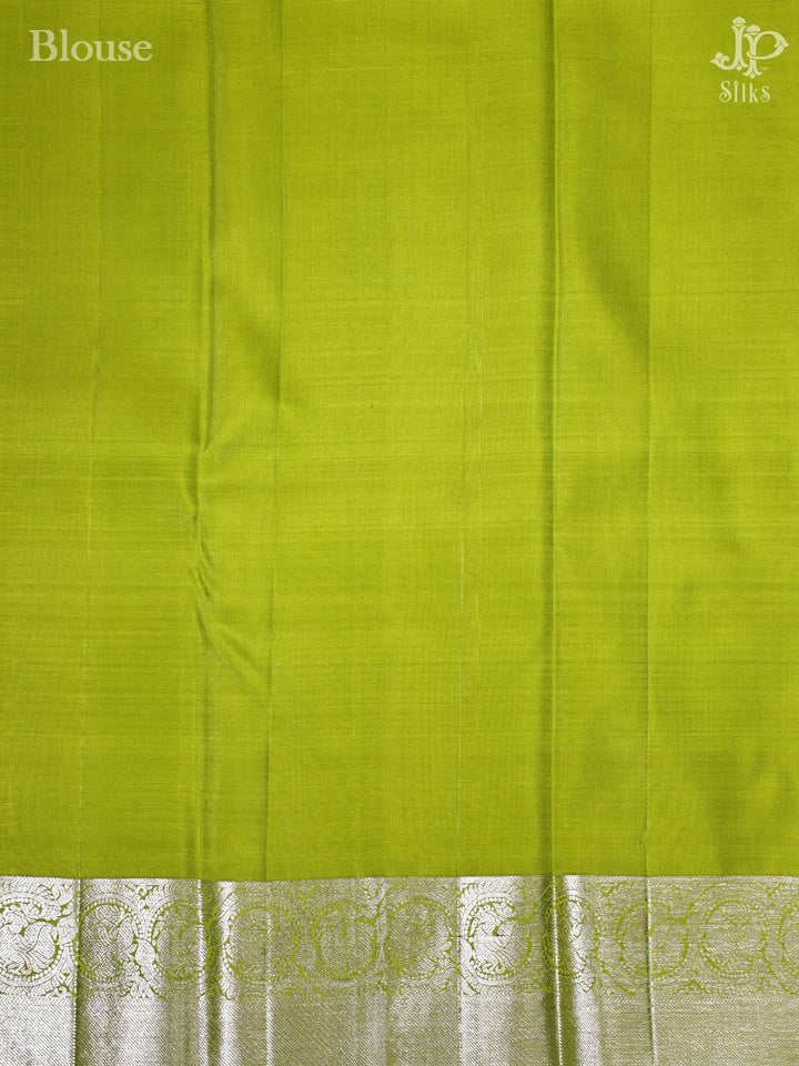 Parrot Green Pure Silk Saree - A1375 - View 4