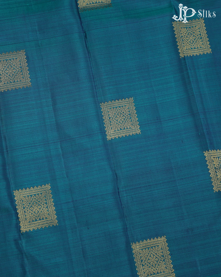 Peacock Blue Square Motif Kanchipuram Silk Saree - E4705 - View 4
