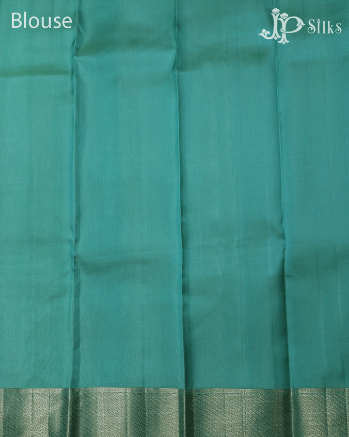 Turquoise Green Floral Design Kanchipuram Silk Saree - D7255 - View 6