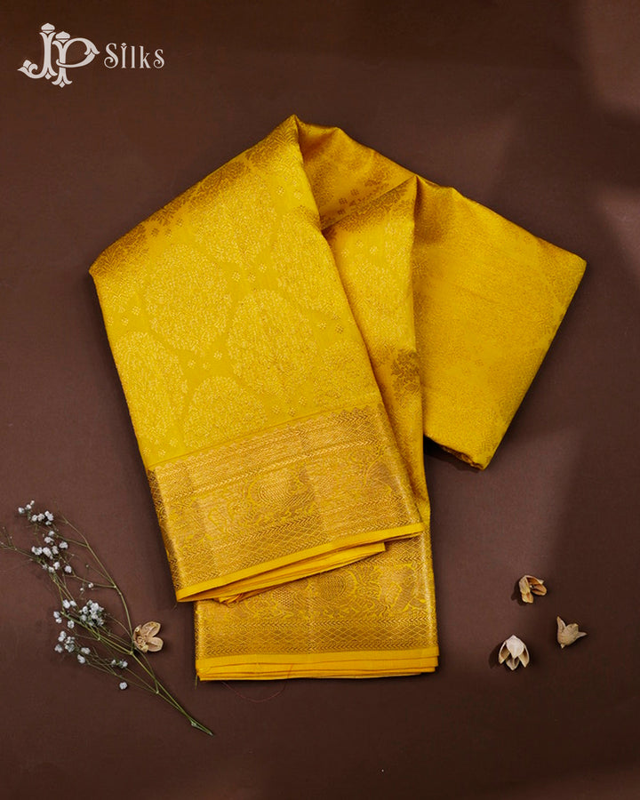 Yellow Kanchipuram Silk Saree - E5000