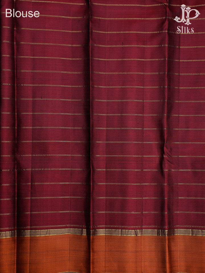 Mehendi Green And Maroon Kanchipuram Silk Saree - F3386