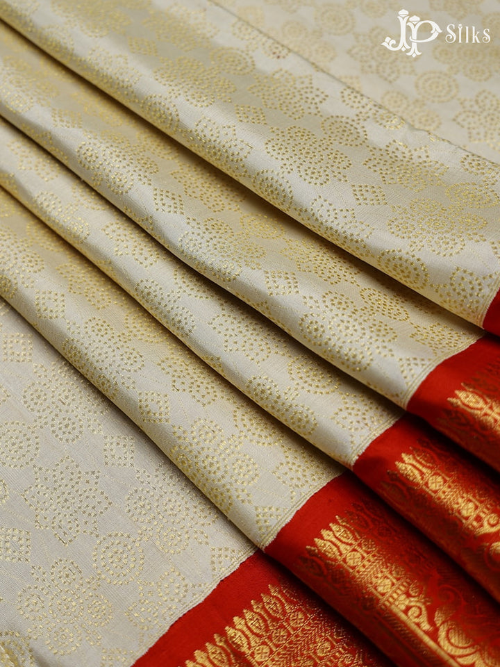 Half White with Red Kanchipuram Silk Saree - A1301 - View 5