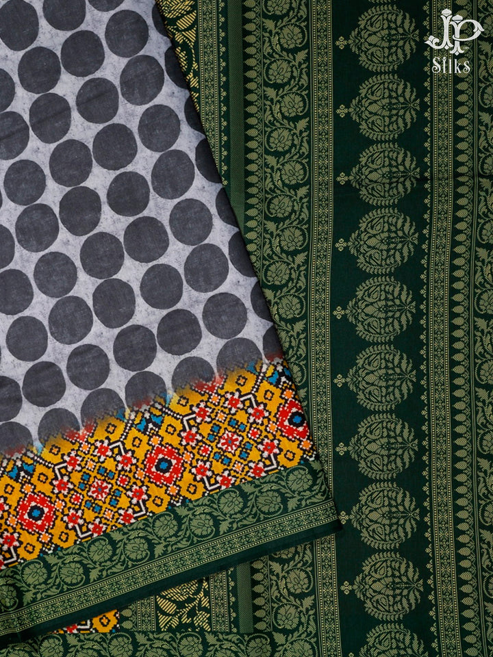 Grey And Bottle Green Semi Tussar Saree - E5850