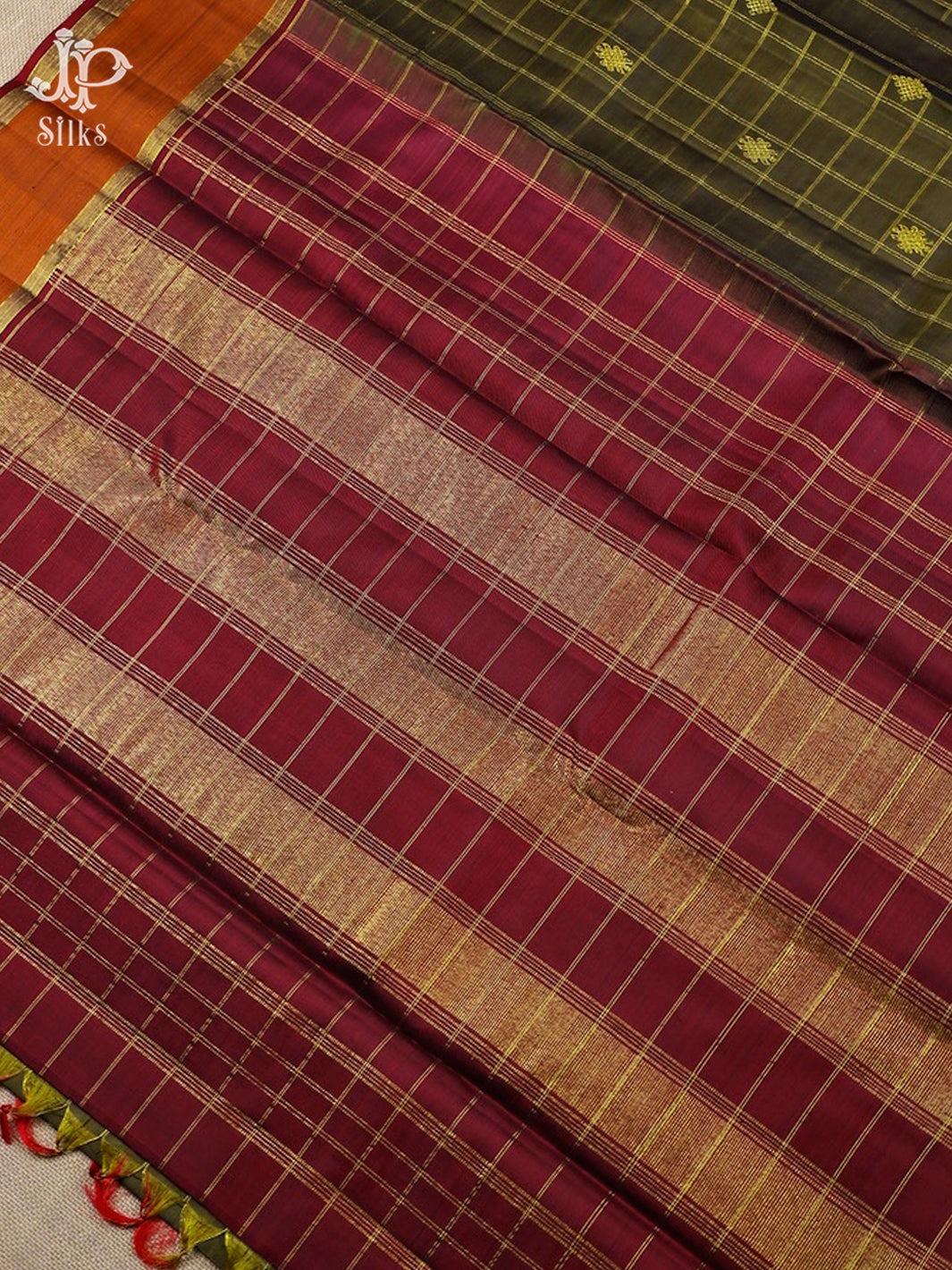 Mehendi Green And Maroon Kanchipuram Silk Saree - F3386