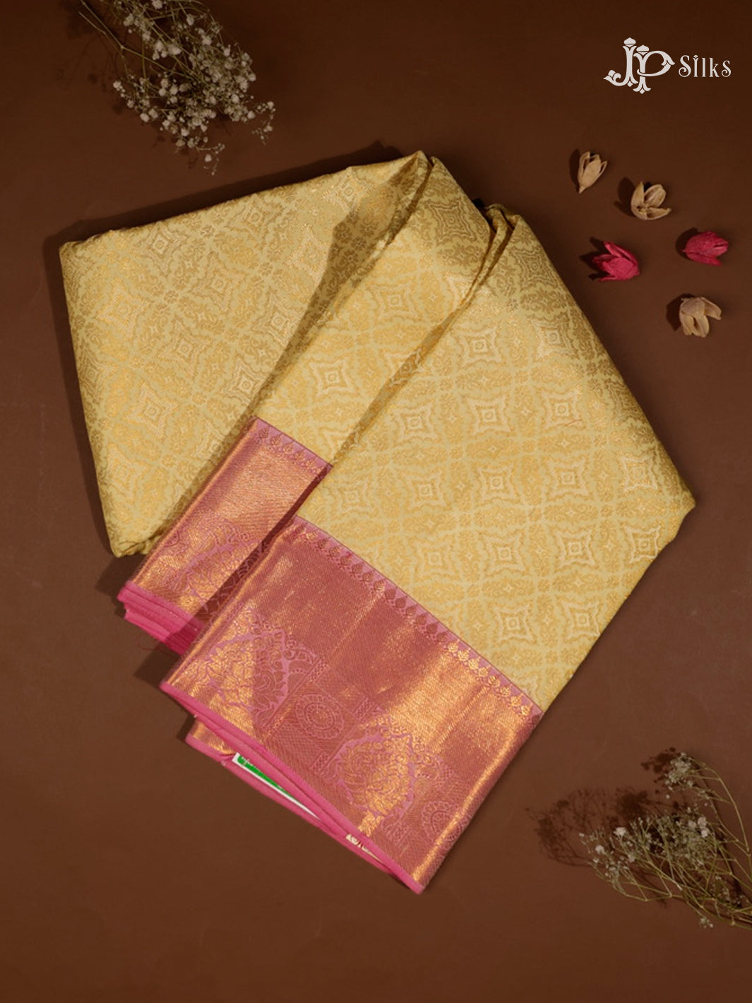 Cream & Light Pink Kanchipuram Silk Saree - D6748 - view1