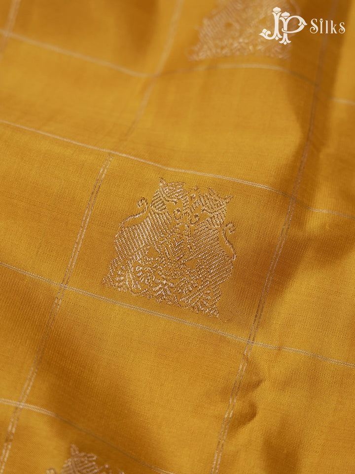 Yellow with Teal Green Kanchipuram Silk Saree - E5220 - View 6