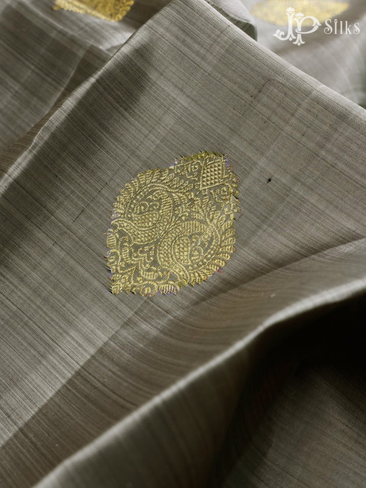 Grey & Black Kanchipuram Silk Saree - F3628-view4