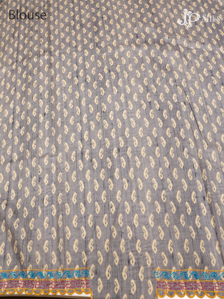 Grey Semi Tussar Saree - G612