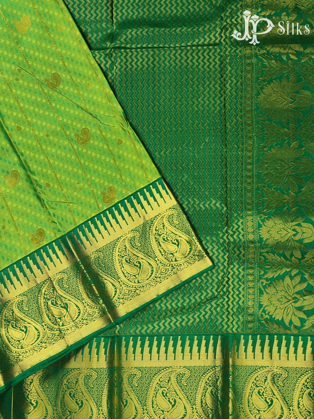 Light Green with Bottle Green Kanchipuram Silk Saree - A6092 - View 2