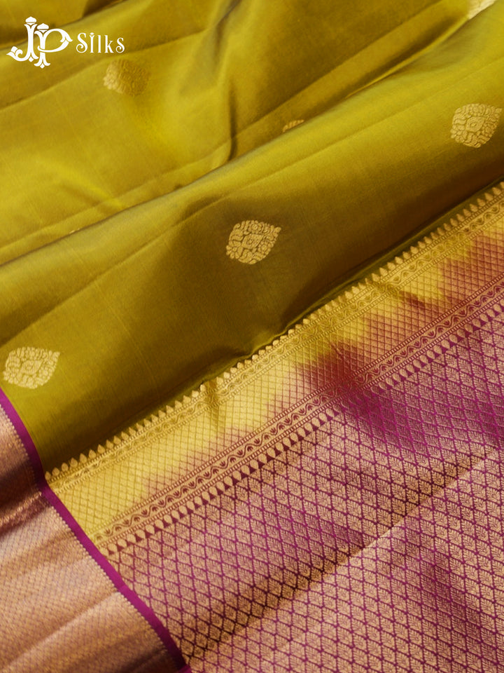 Mehandi Green & Dark Magenta Pure Silk Mix Saree - G929