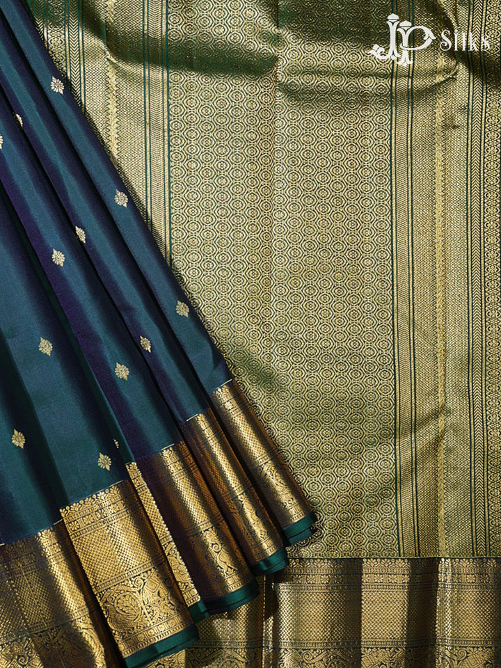 Peacock Green Kanchipuram Silk Saree - G868