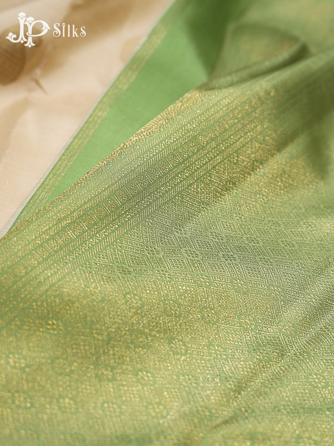 Off White & Pista Green Kanchipuram 2G Zari Silk Saree - H10
