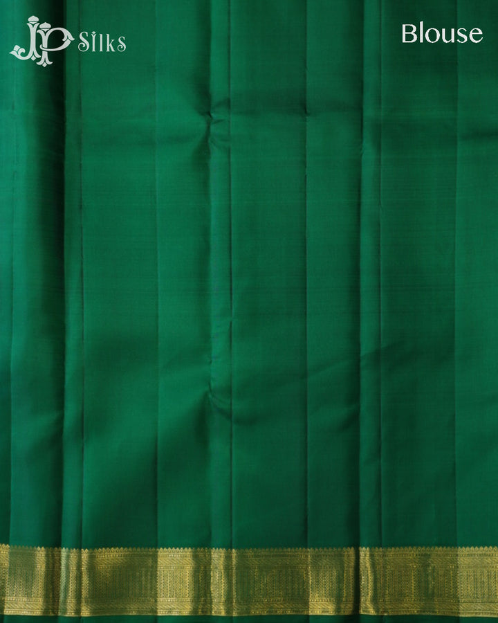 Red Kanchipuram 2G Zari Silk Saree - G867