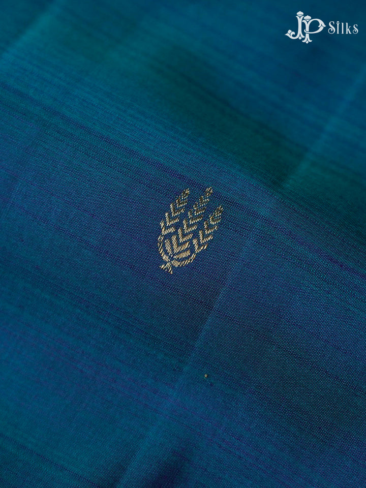 Dark Ramar Blue And Violet Blue Kanchipuram Silk Saree - F3620