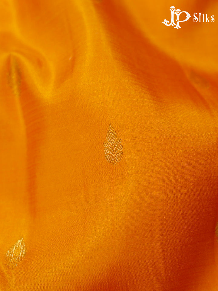 Mango Yellow Kanchipuram Silk Saree - F3482 “View5”