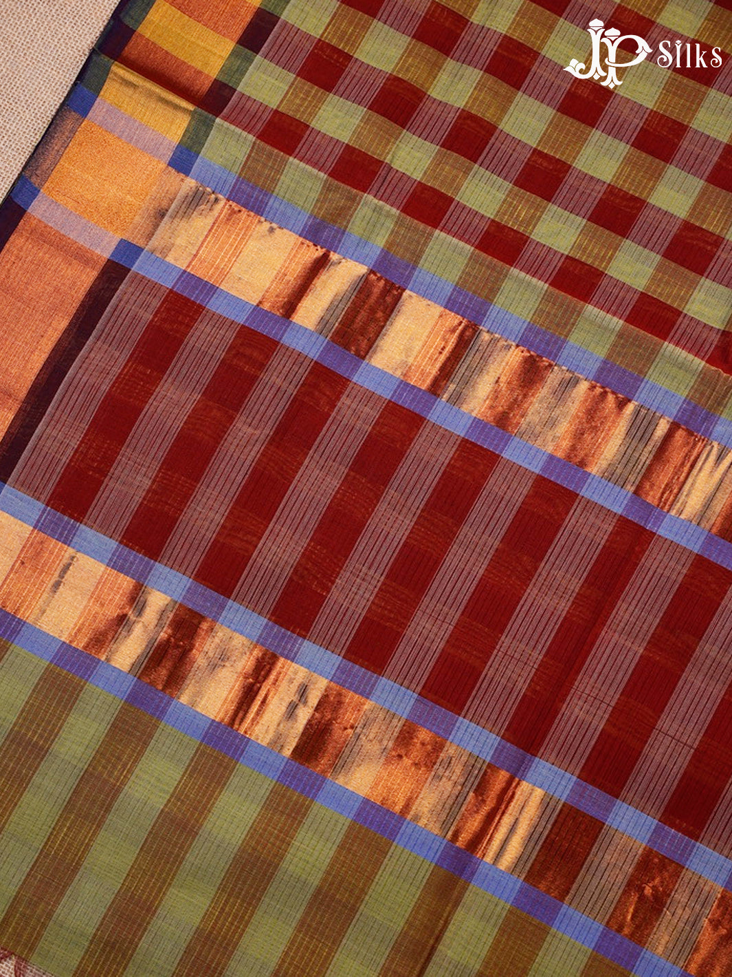 Maroon, Green And Light Red Venkatagiri Cotton Saree - D9925