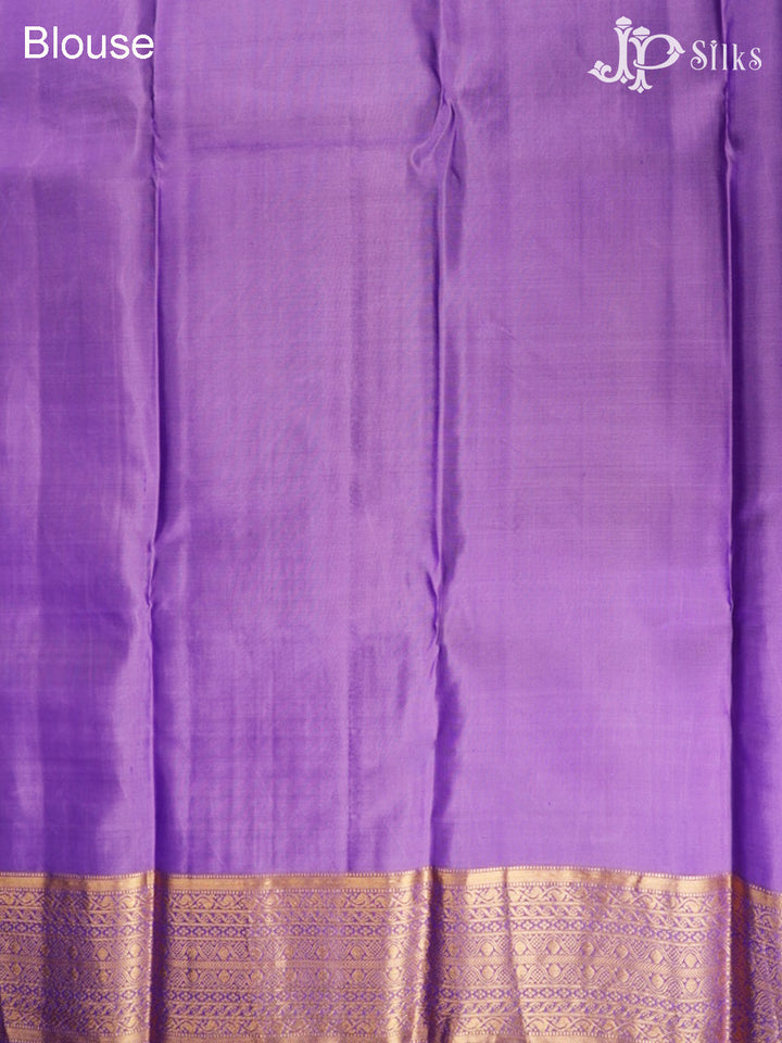 Light Purple And Lavender Kanchipuram Silk Saree - E243