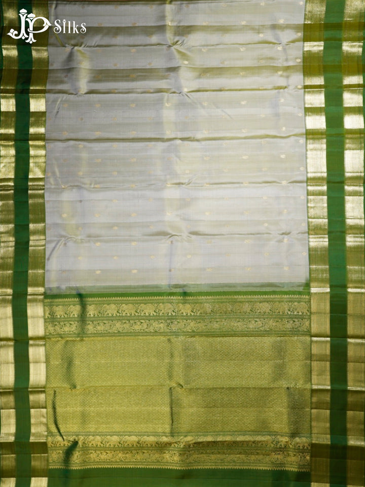 Greyish Green and Leaf Green Kanchipuram Silk Saree - G421