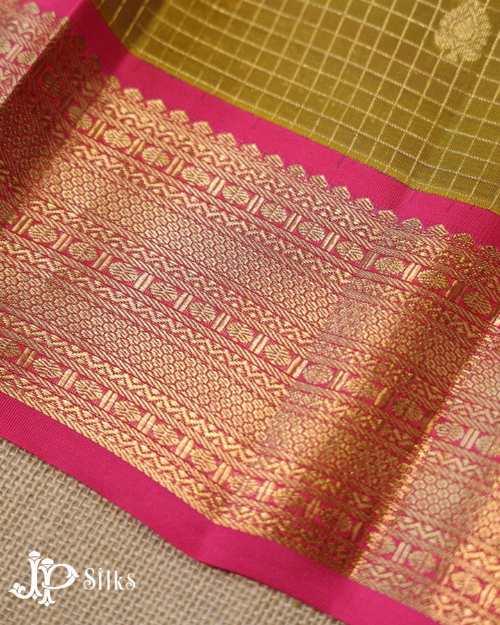 Mehandi Green & Rani Pink Pure Silk Mix Saree - G937