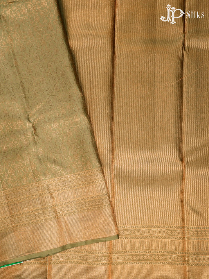 Olive Green Kanchipuram Pure Silk Saree - D1843