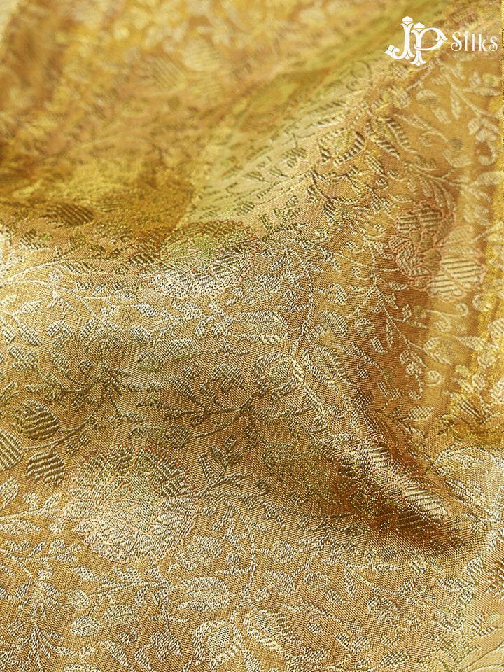 Gold Kanchipuram Silk Saree - G863