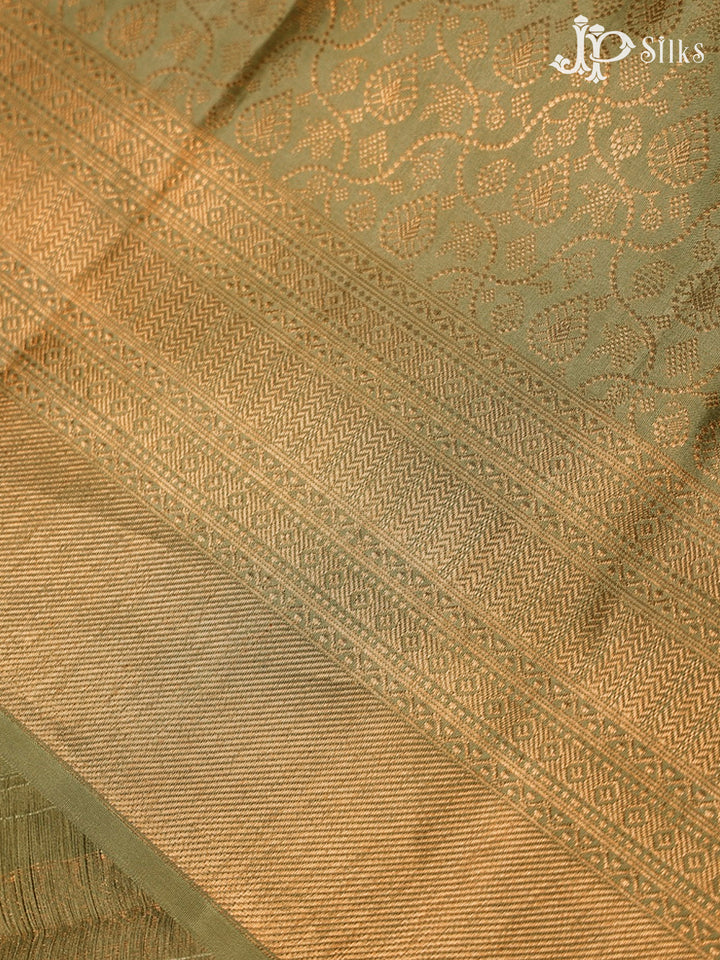 Olive Green Kanchipuram Pure Silk Saree - D1843