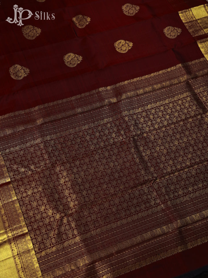 Dark maroon Kanchipuram Silk Saree - E4699 - View 3